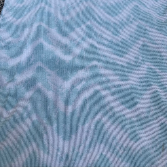 Womens juniors tank top size Large 11–13 juniors - Picture 4 of 10